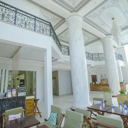 Nam Hai Hotel